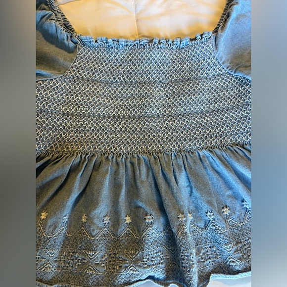 American Eagle Chambray Smocked Babydoll Square Neck Top size S - Picture 5 of 10